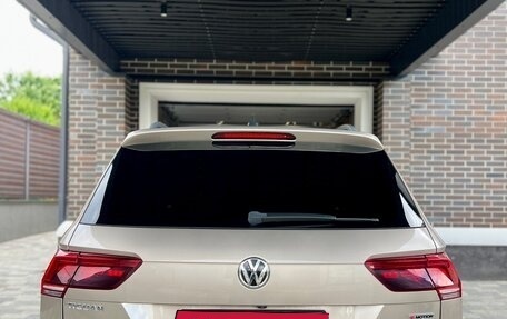 Volkswagen Tiguan II, 2018 год, 2 500 000 рублей, 6 фотография