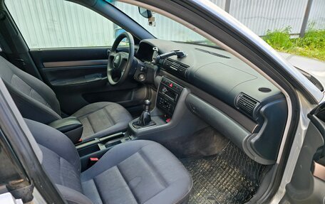Audi A4, 1999 год, 260 000 рублей, 12 фотография