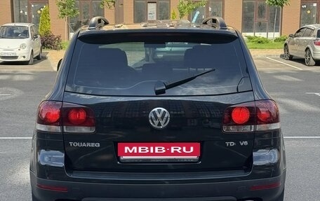 Volkswagen Touareg III, 2007 год, 1 049 000 рублей, 8 фотография