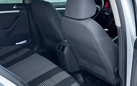 Volkswagen Golf V, 2008 год, 600 000 рублей, 24 фотография