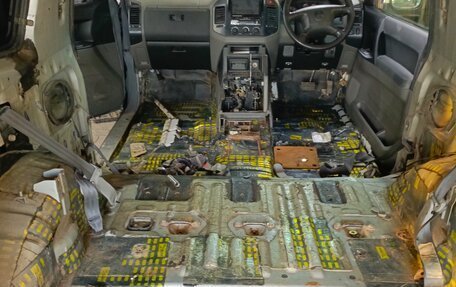 Mitsubishi Pajero III рестайлинг, 2000 год, 1 000 000 рублей, 8 фотография