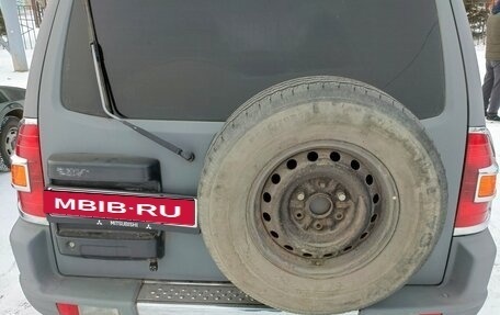 Mitsubishi Pajero III рестайлинг, 2000 год, 1 000 000 рублей, 16 фотография