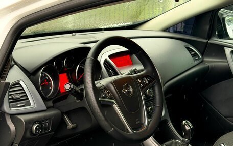Opel Astra J, 2013 год, 899 000 рублей, 8 фотография