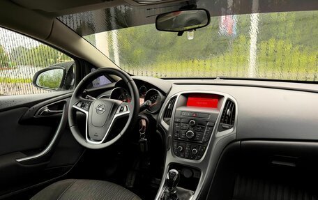 Opel Astra J, 2013 год, 899 000 рублей, 9 фотография