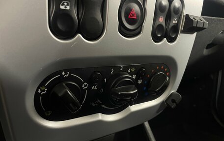 Renault Logan I, 2012 год, 520 000 рублей, 16 фотография
