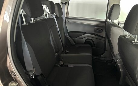 Mitsubishi Outlander III рестайлинг 3, 2011 год, 1 130 000 рублей, 17 фотография