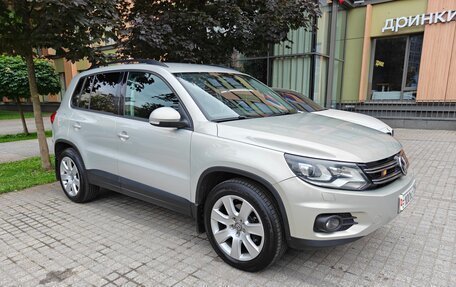 Volkswagen Tiguan I, 2012 год, 1 230 000 рублей, 2 фотография
