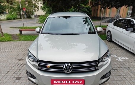 Volkswagen Tiguan I, 2012 год, 1 230 000 рублей, 3 фотография