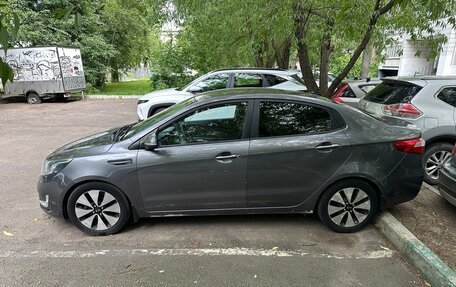 KIA Rio III рестайлинг, 2013 год, 900 000 рублей, 3 фотография