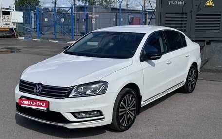 Volkswagen Passat B7, 2014 год, 1 330 000 рублей, 2 фотография