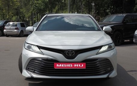 Toyota Camry, 2020 год, 2 975 000 рублей, 1 фотография