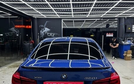 BMW 3 серия, 2018 год, 2 650 000 рублей, 4 фотография