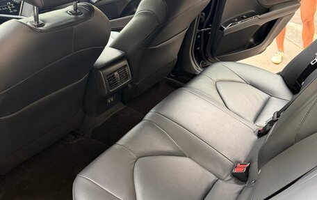 Toyota Camry, 2019 год, 2 750 000 рублей, 12 фотография