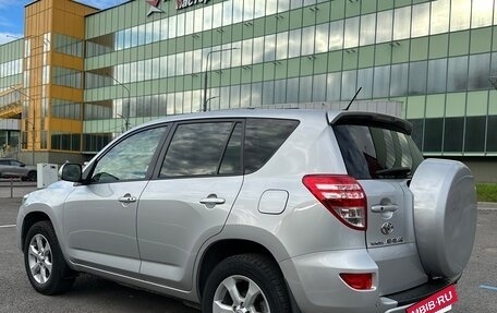 Toyota RAV4, 2010 год, 2 000 000 рублей, 4 фотография