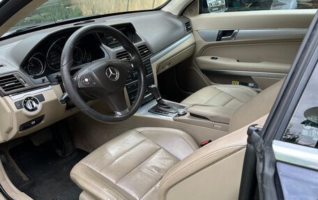 Mercedes-Benz E-Класс, 2011 год, 1 200 000 рублей, 7 фотография
