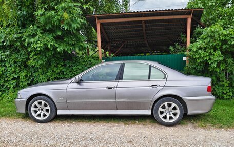 BMW 5 серия, 2000 год, 500 000 рублей, 2 фотография