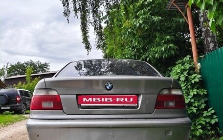 BMW 5 серия, 2000 год, 500 000 рублей, 3 фотография