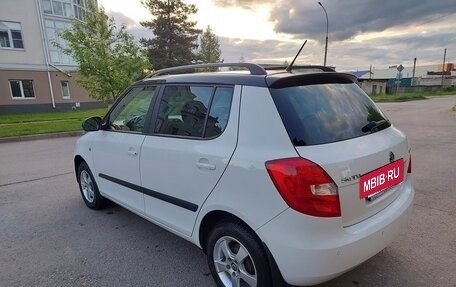 Skoda Fabia II, 2013 год, 590 000 рублей, 4 фотография