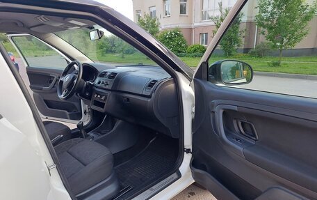 Skoda Fabia II, 2013 год, 590 000 рублей, 10 фотография