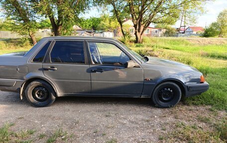Volvo 460, 1990 год, 250 000 рублей, 3 фотография