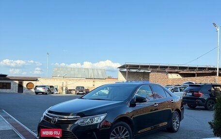Toyota Camry, 2015 год, 2 150 000 рублей, 3 фотография