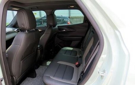 Chevrolet TrailBlazer, 2023 год, 1 780 000 рублей, 11 фотография