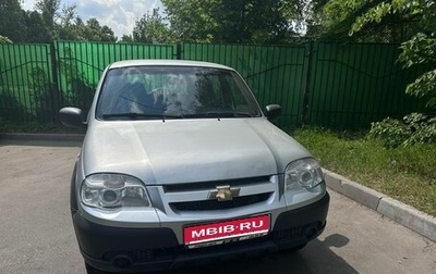 Chevrolet Niva I рестайлинг, 2016 год, 535 000 рублей, 1 фотография