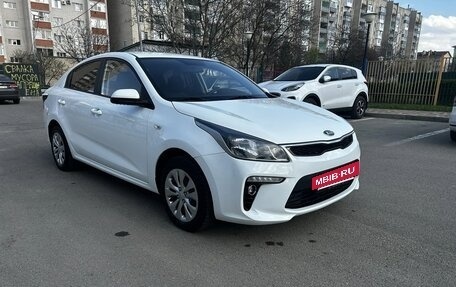KIA Rio IV, 2019 год, 1 175 000 рублей, 2 фотография