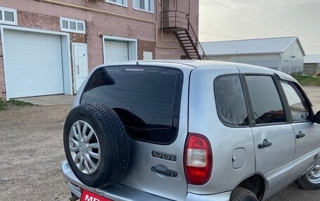 Chevrolet Niva I рестайлинг, 2004 год, 219 000 рублей, 4 фотография