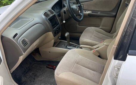 Mazda Familia, 2001 год, 250 000 рублей, 10 фотография
