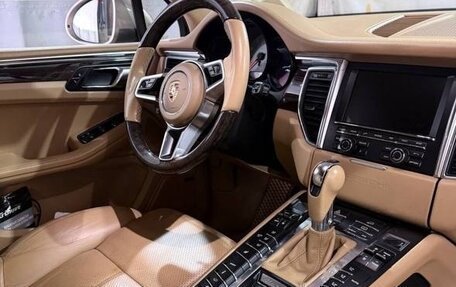 Porsche Macan I рестайлинг, 2014 год, 2 600 000 рублей, 9 фотография