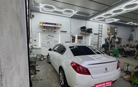 Peugeot 508 II, 2012 год, 860 000 рублей, 10 фотография
