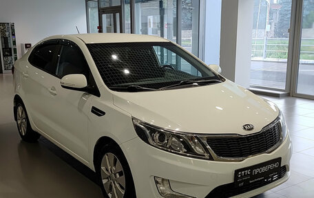 KIA Rio III рестайлинг, 2014 год, 830 000 рублей, 3 фотография