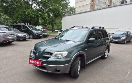 Mitsubishi Outlander III рестайлинг 3, 2004 год, 950 000 рублей, 1 фотография