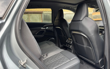 Audi Q5, 2026 год, 6 000 000 рублей, 12 фотография