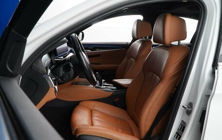 BMW 5 серия, 2021 год, 4 327 077 рублей, 13 фотография