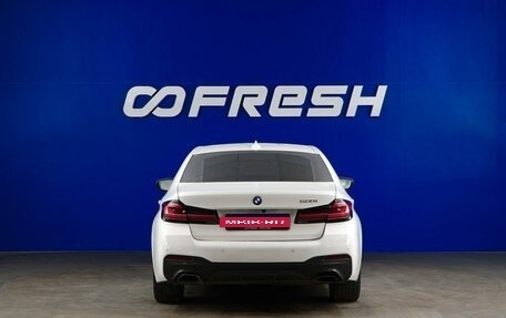 BMW 5 серия, 2021 год, 4 327 077 рублей, 4 фотография