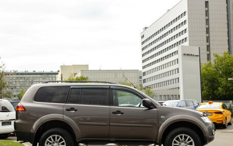 Mitsubishi Pajero Sport II рестайлинг, 2011 год, 1 088 000 рублей, 4 фотография