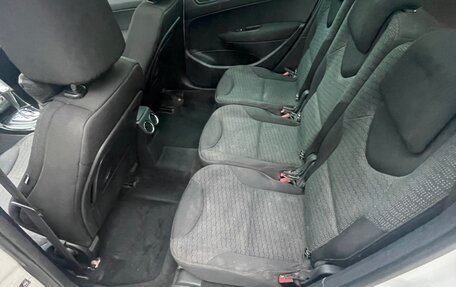 Peugeot 308 II, 2010 год, 380 000 рублей, 7 фотография