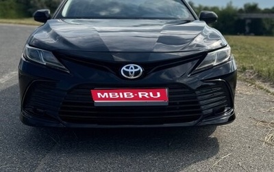 Toyota Camry, 2017 год, 2 050 000 рублей, 1 фотография