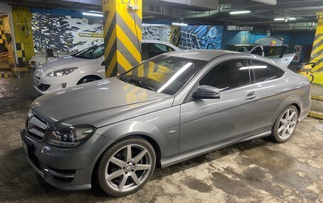 Mercedes-Benz C-Класс, 2012 год, 1 250 000 рублей, 7 фотография