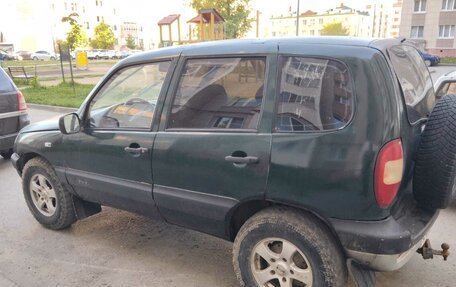 Chevrolet Niva I рестайлинг, 2005 год, 165 000 рублей, 3 фотография
