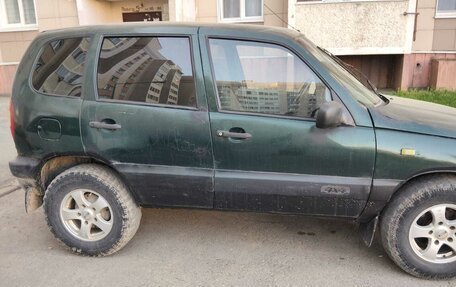 Chevrolet Niva I рестайлинг, 2005 год, 165 000 рублей, 4 фотография