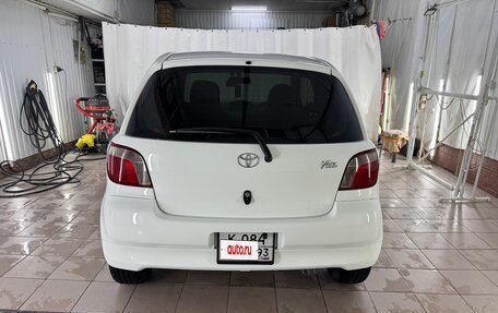 Toyota Vitz, 2000 год, 400 000 рублей, 6 фотография