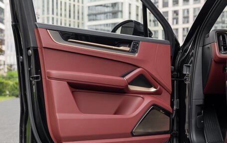 Porsche Cayenne III, 2026 год, 26 490 000 рублей, 11 фотография