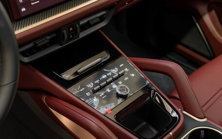 Porsche Cayenne III, 2026 год, 26 490 000 рублей, 19 фотография