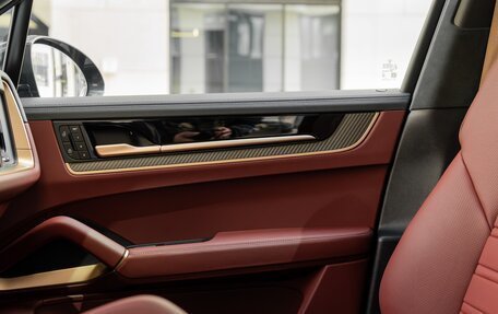 Porsche Cayenne III, 2026 год, 26 490 000 рублей, 20 фотография