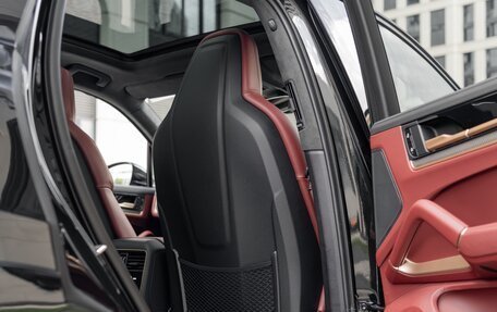Porsche Cayenne III, 2026 год, 26 490 000 рублей, 37 фотография