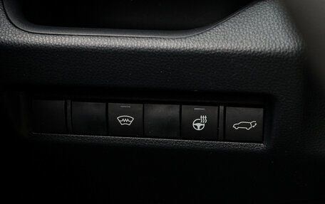 Toyota RAV4, 2021 год, 3 650 000 рублей, 16 фотография