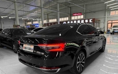 Skoda Superb III рестайлинг, 2023 год, 1 590 000 рублей, 4 фотография